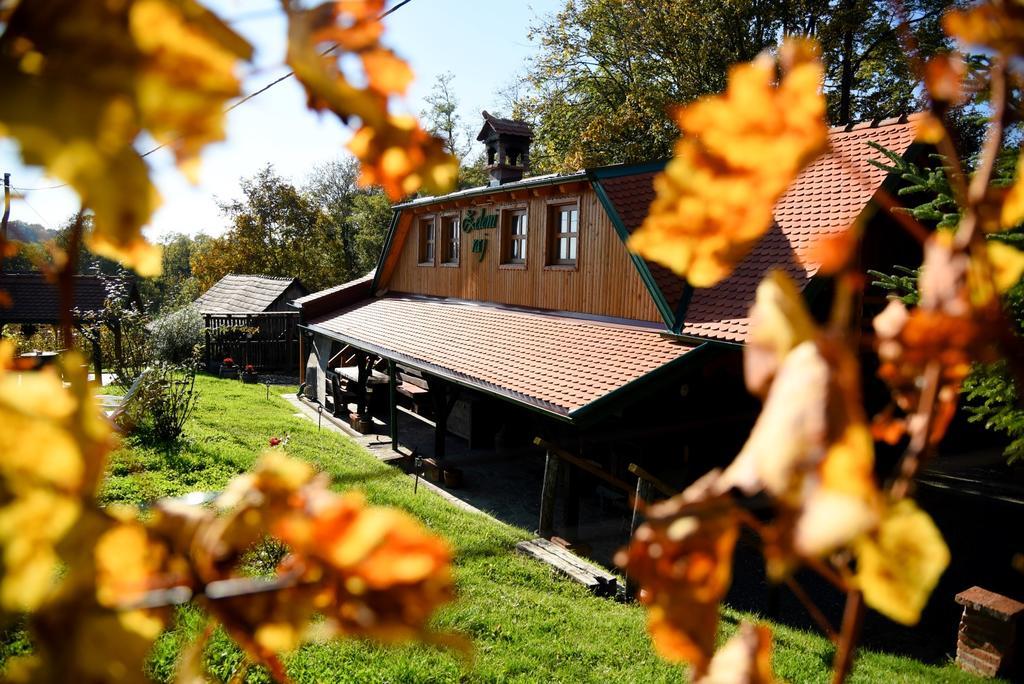 Lodge Green Paradise Klanjec Esterno foto
