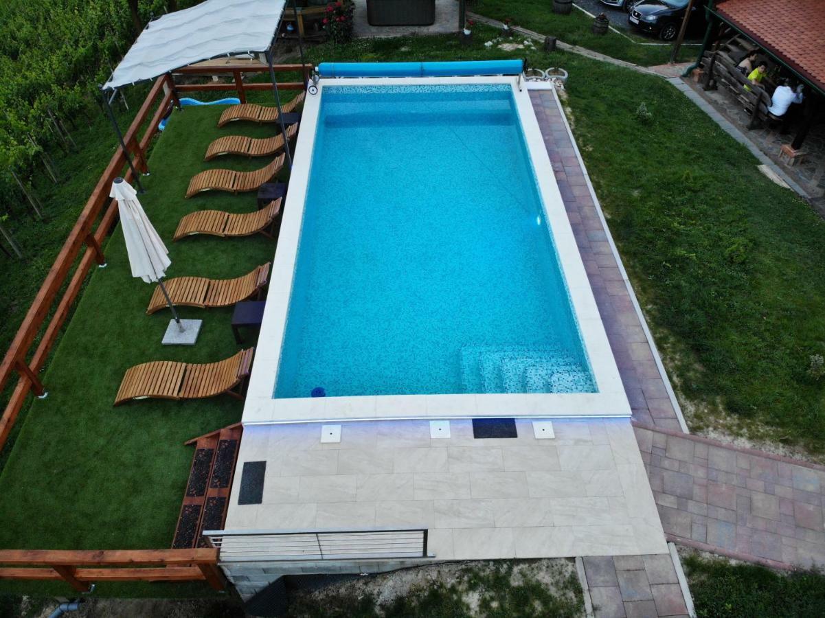 Lodge Green Paradise Klanjec Esterno foto