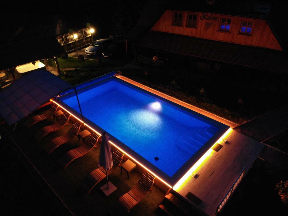 Lodge Green Paradise Klanjec Esterno foto